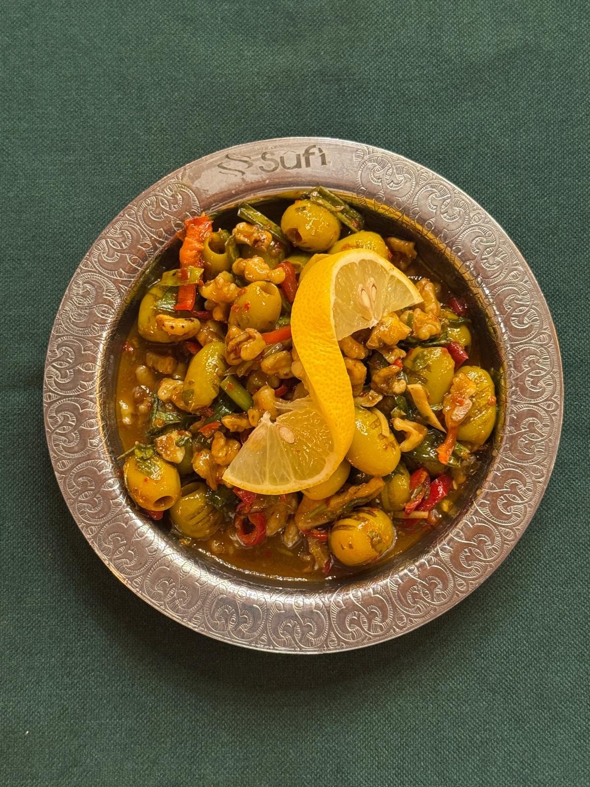 CEVİZLİ IZGARA YEŞİL ZEYTİN SALATASI TEK